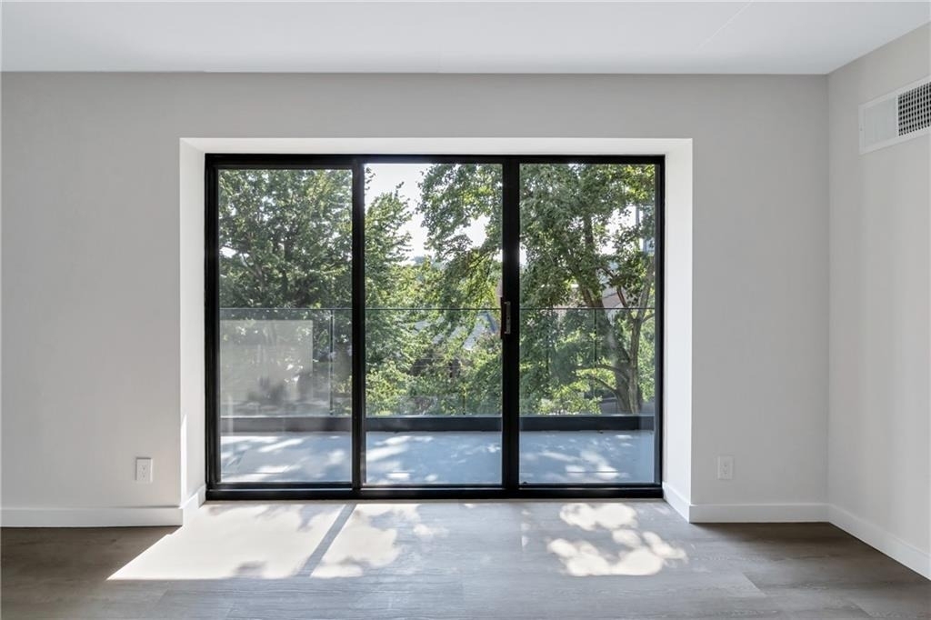 2460 Peachtree Road - Photo 12