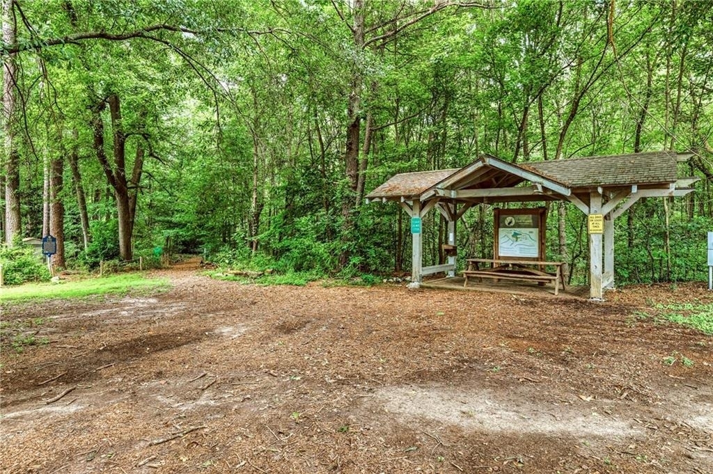 2670 Woodridge Drive - Photo 41