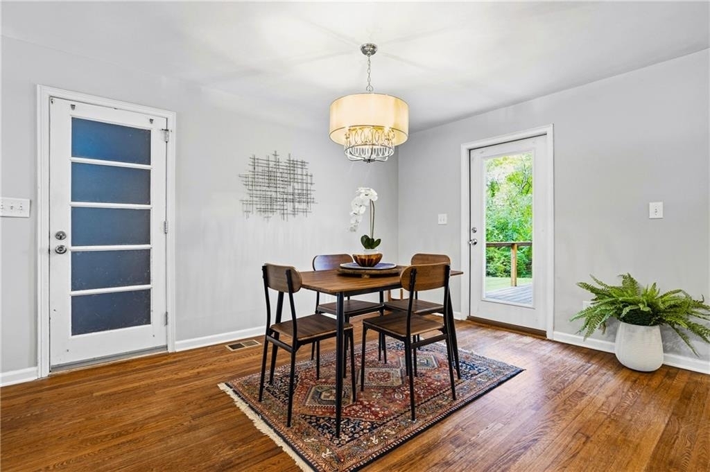 2670 Woodridge Drive - Photo 8