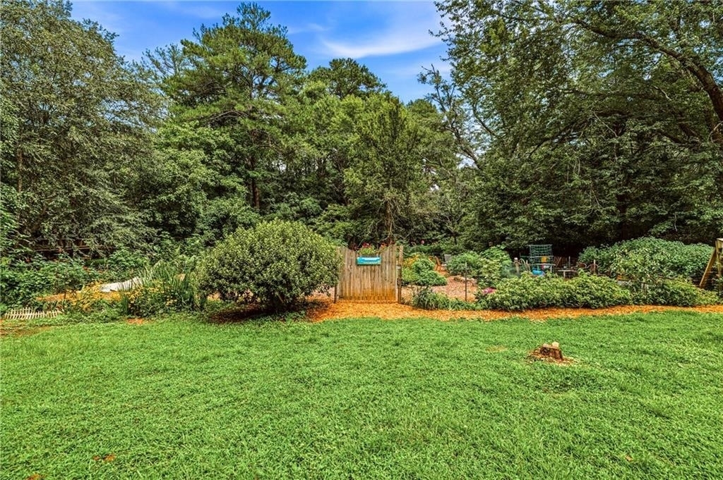 2670 Woodridge Drive - Photo 39