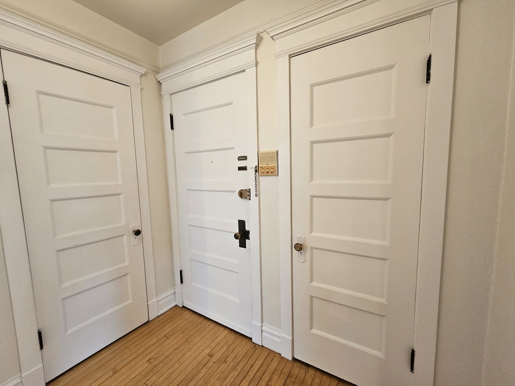 3800 N Wilton Avenue - Photo 13