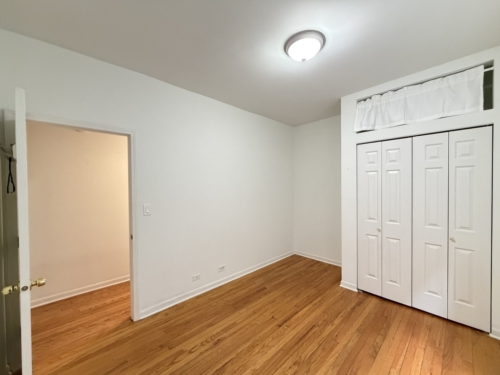 5783 N Ridge Avenue - Photo 15