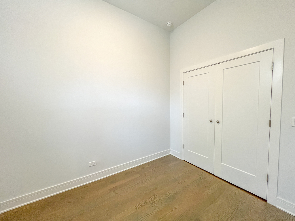 951 W Armitage Avenue - Photo 11