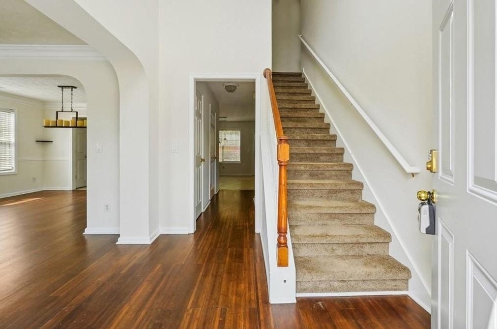 4255 Old House Drive - Photo 2