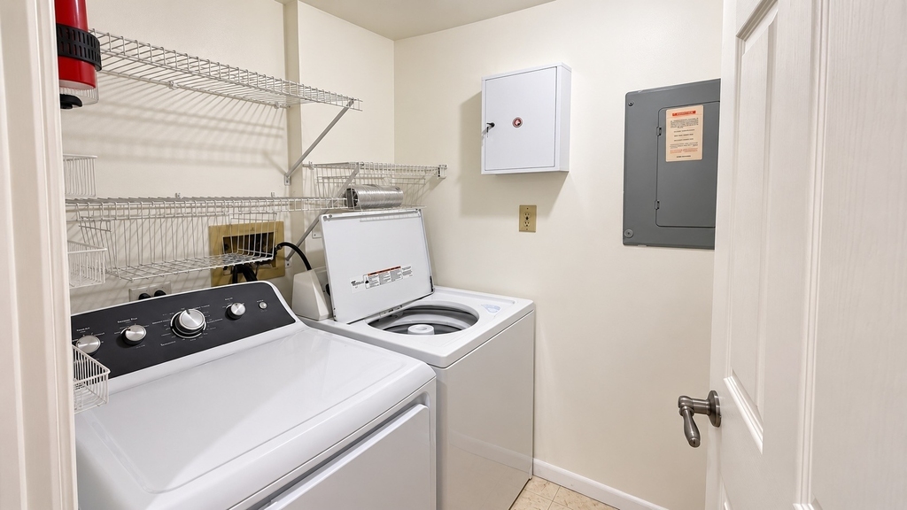 329 Grissom Court - Photo 13