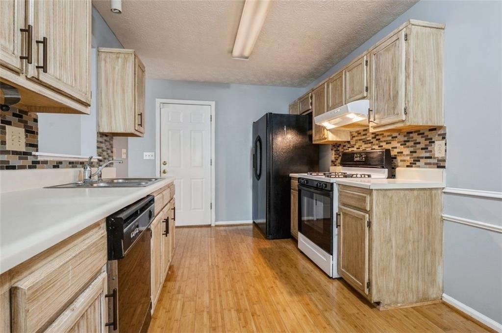 3635 Darwin Place - Photo 14