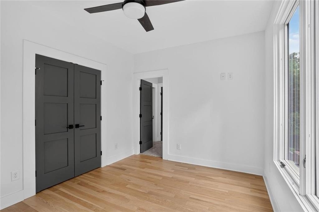 244 Locust Street Ne - Photo 16