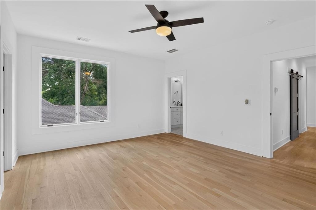 244 Locust Street Ne - Photo 33