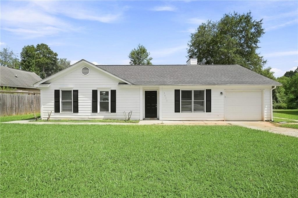 5611 La Fleur Trail - Photo 0