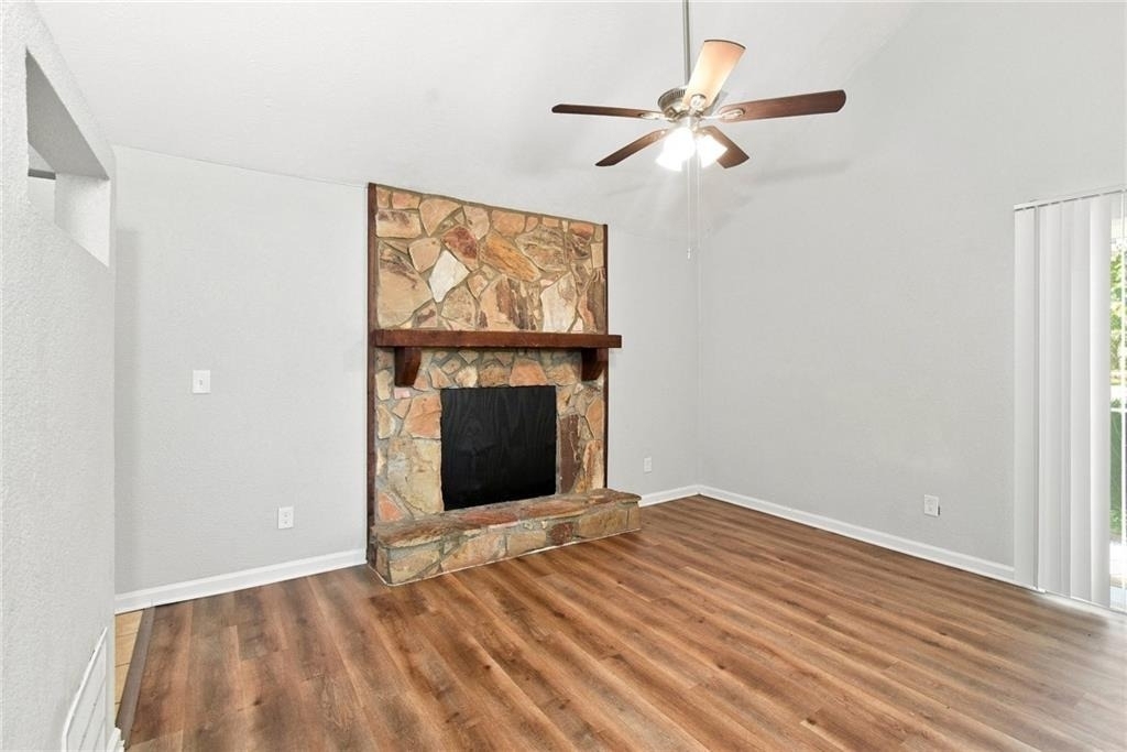 4165 Little Springs Nw - Photo 4