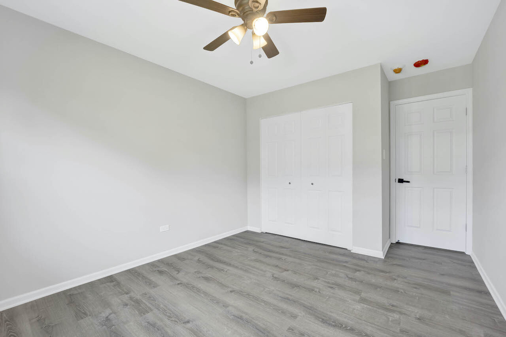 171 W 63rd Street - Photo 7