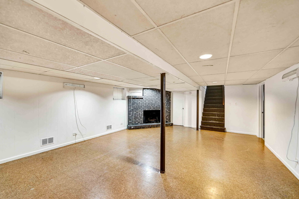 2725 N Oak Park Avenue - Photo 12