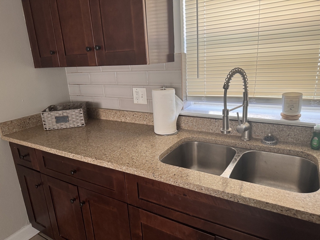 18446 Torrence Avenue - Photo 4