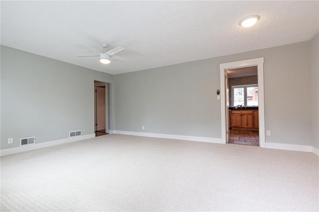 2971 Stratford Arms Drive - Photo 3