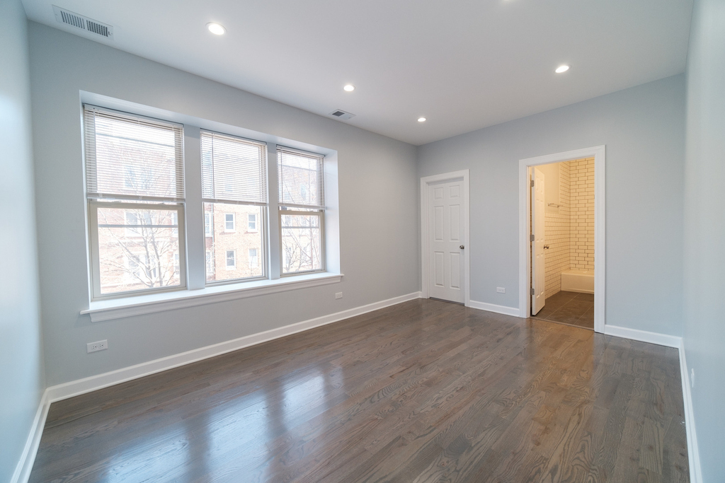 3101 W Leland Avenue - Photo 3