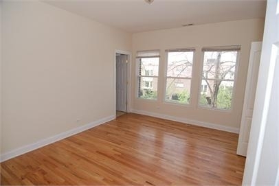 6834 N Ashland Boulevard - Photo 4