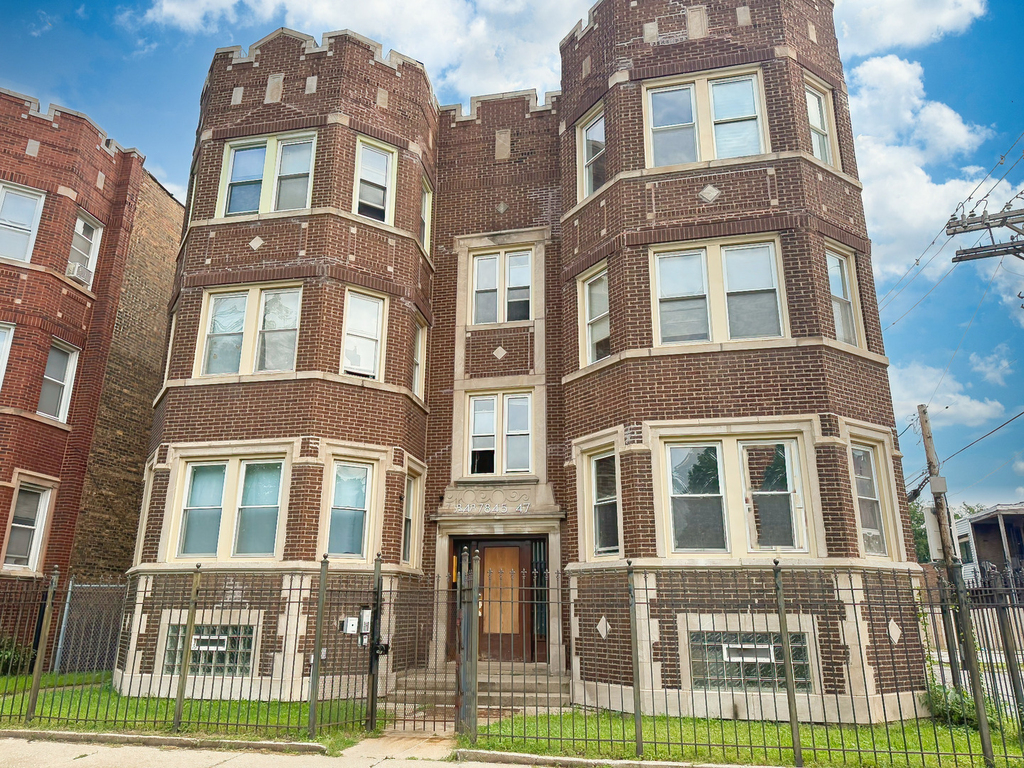 7547 S Cornell Street - Photo 0