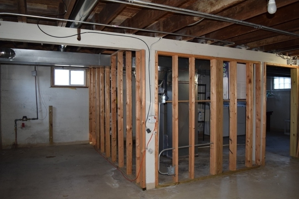 254 W Main Street - Photo 14