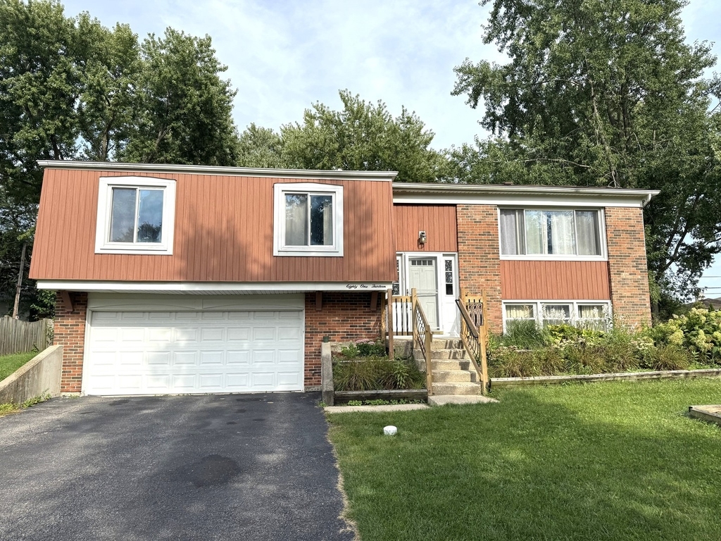 8113 Norwood Court - Photo 0