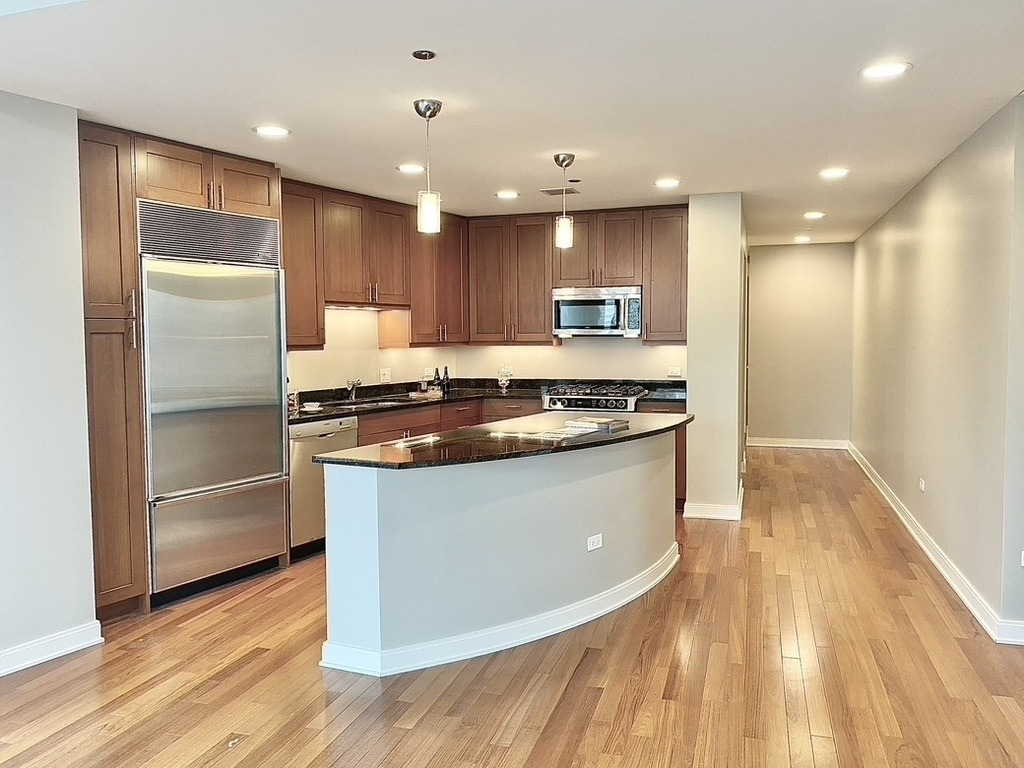 60 E Monroe Street - Photo 9