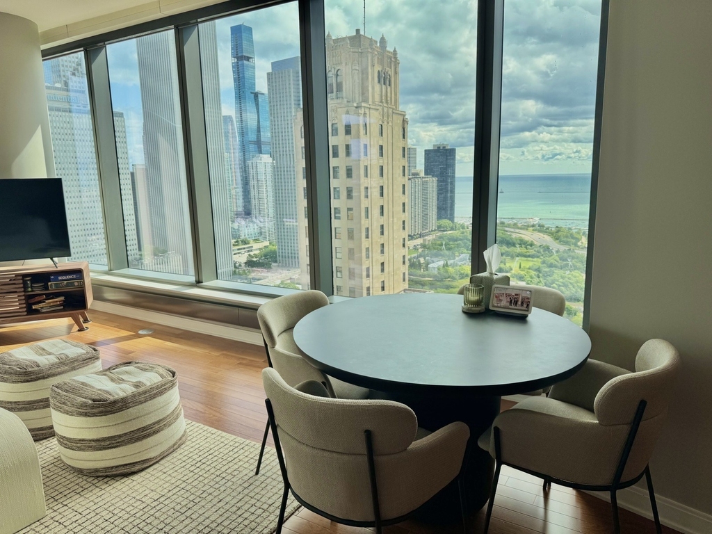 60 E Monroe Street - Photo 3
