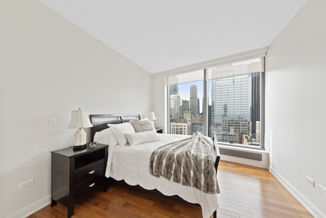 60 E Monroe Street - Photo 18