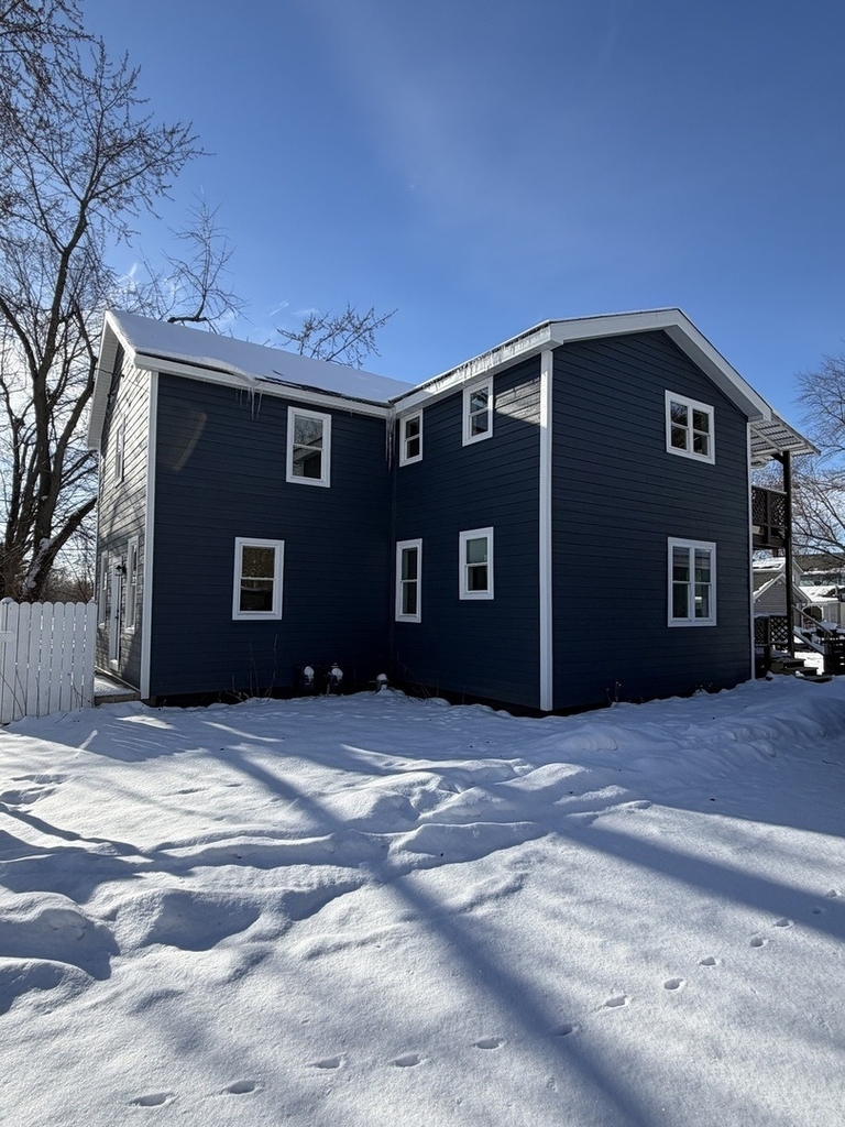 915 S Spencer Road - Photo 0