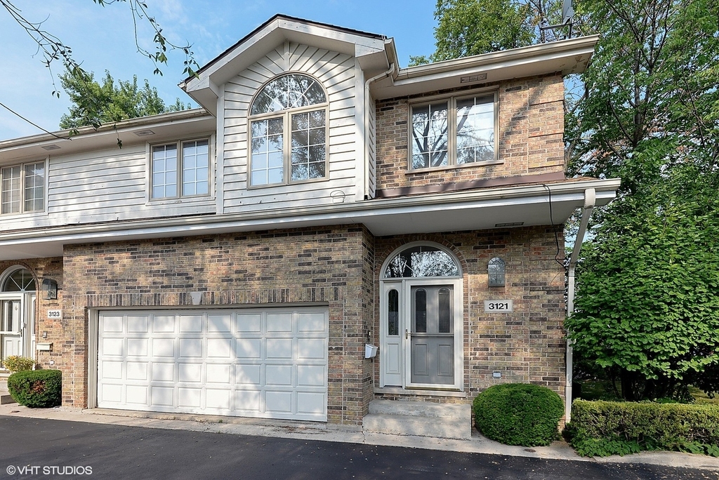 3121 Lake Avenue - Photo 0