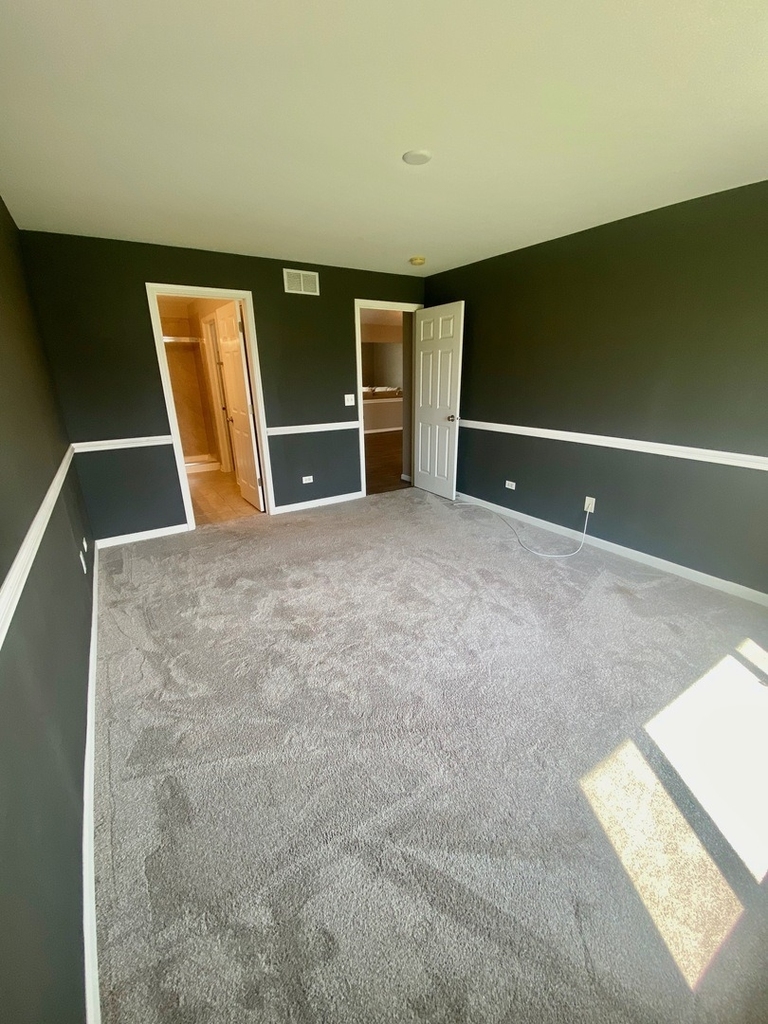 1404 Draper Road - Photo 5