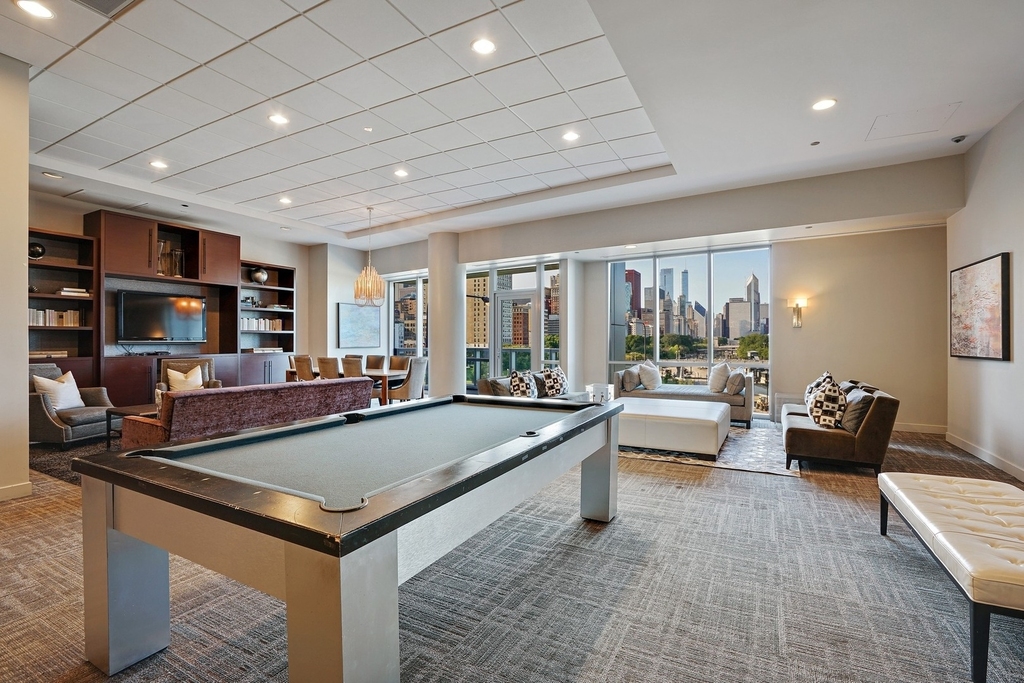 1201 S Prairie Avenue - Photo 24