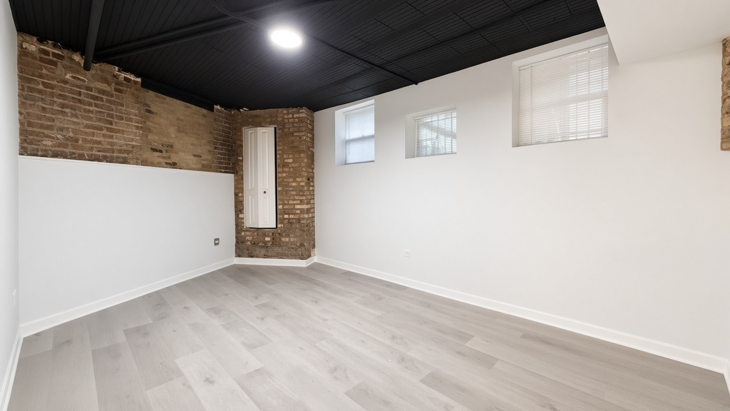 2042 W Touhy Avenue - Photo 9