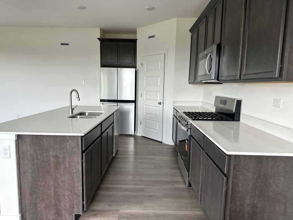 2428 Semillon Street - Photo 6