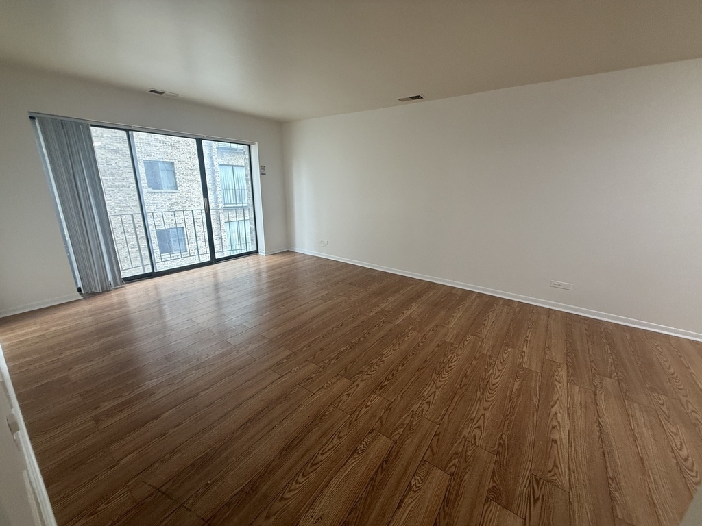 2310 N Harlem Avenue - Photo 4