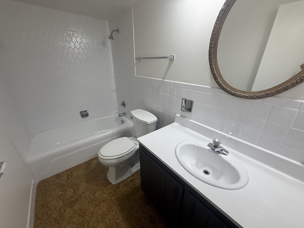 2310 N Harlem Avenue - Photo 10