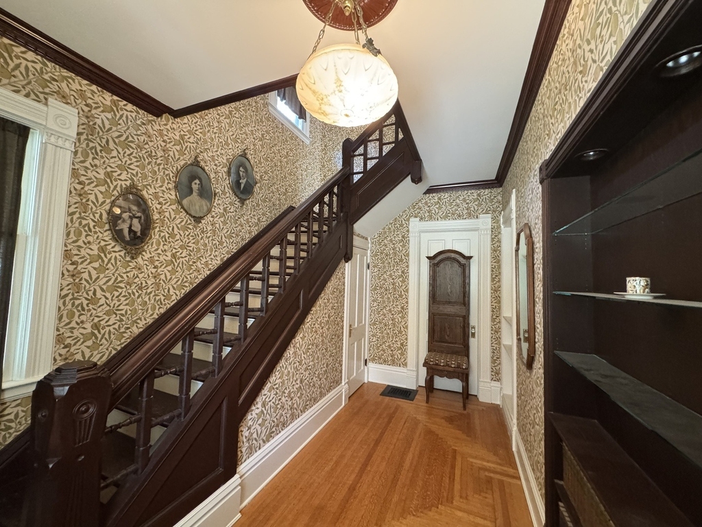 502 E Washington Street - Photo 12