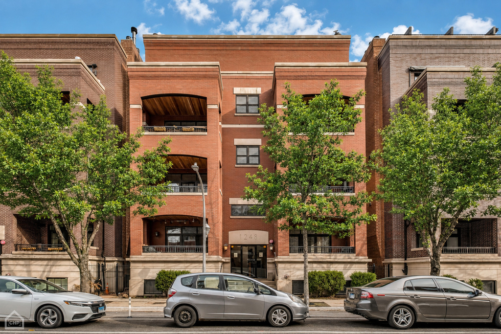 1248 W Jackson Boulevard - Photo 0