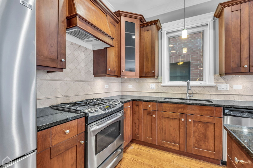 1248 W Jackson Boulevard - Photo 5