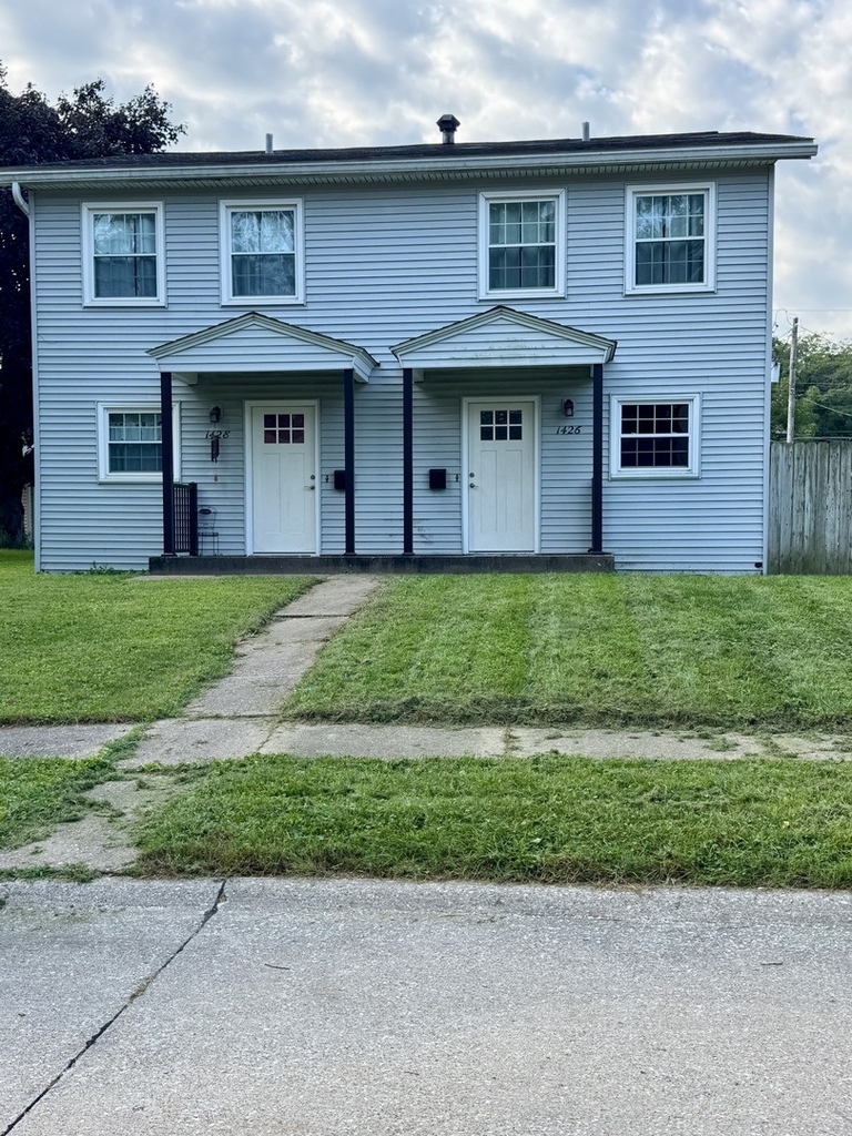 1426 20th Avenue - Photo 0