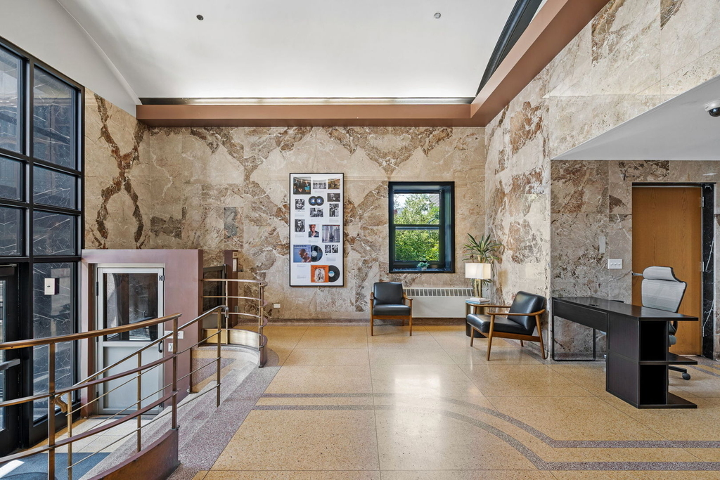 320 E 21st Street - Photo 1