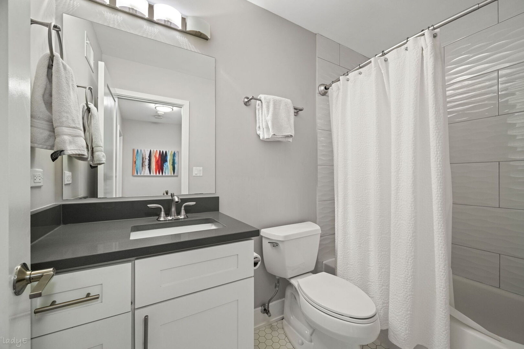 3115 Lake Avenue - Photo 12