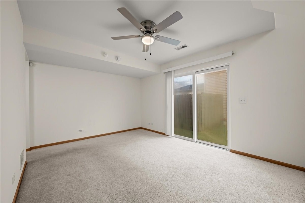 1637 Linden Park Lane - Photo 16