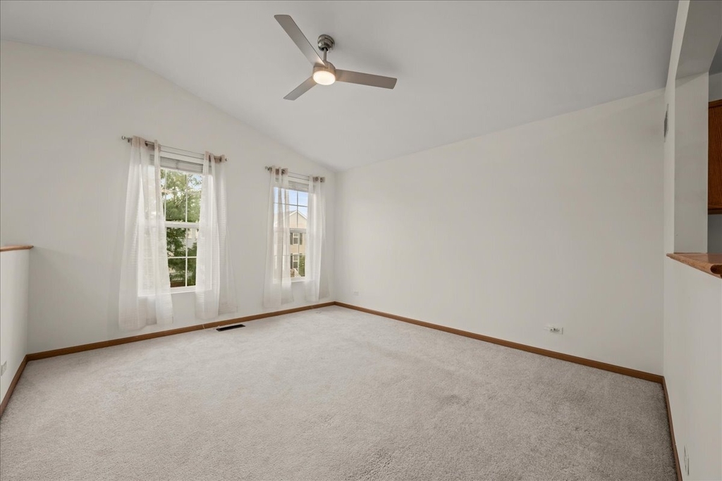 1637 Linden Park Lane - Photo 3