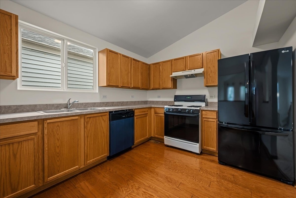 1637 Linden Park Lane - Photo 9