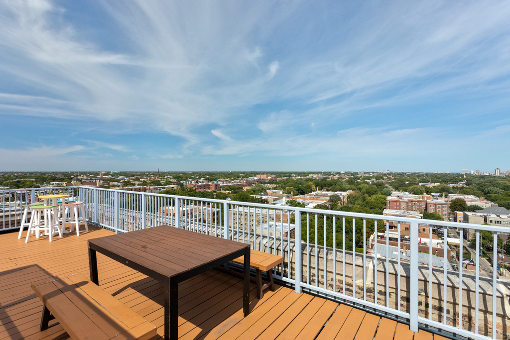 1325 W Wilson Avenue - Photo 16