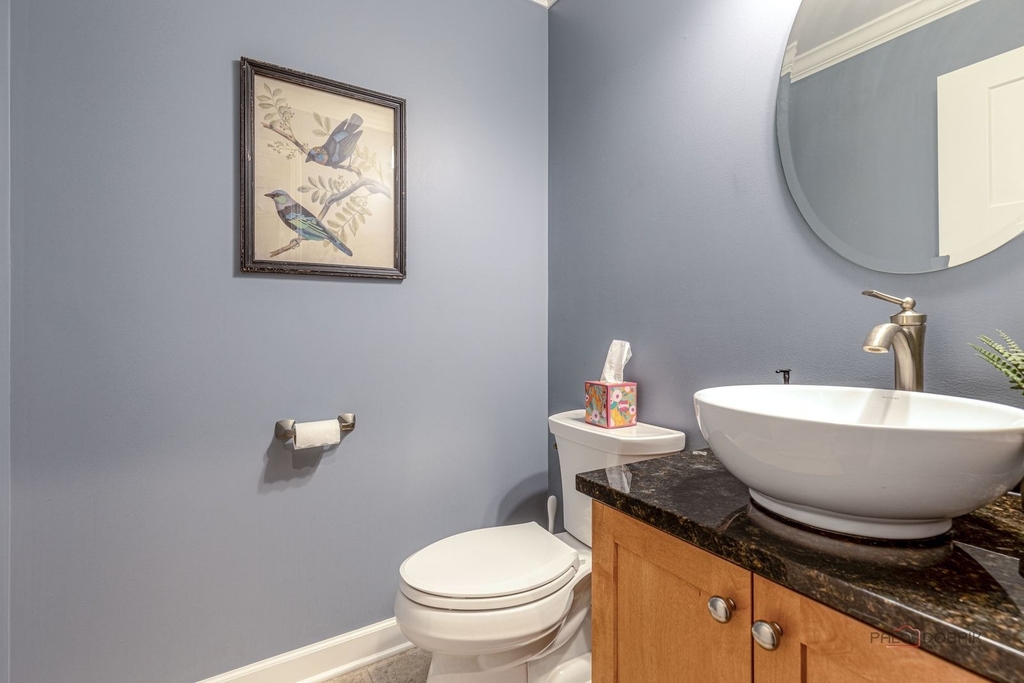 842 Chestnut Street - Photo 8
