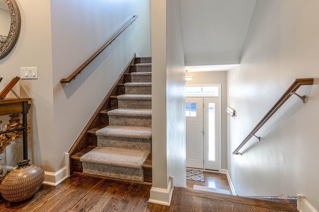 842 Chestnut Street - Photo 1
