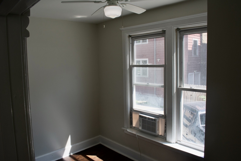 1008 Garnett Place - Photo 17