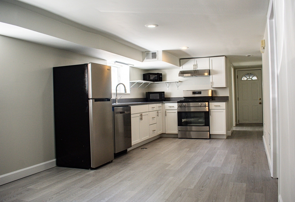 1008 Garnett Place - Photo 19