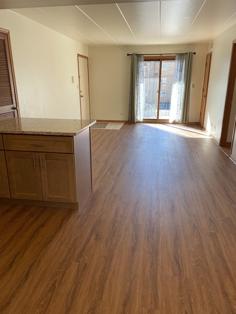 9532 Minnick Avenue - Photo 2