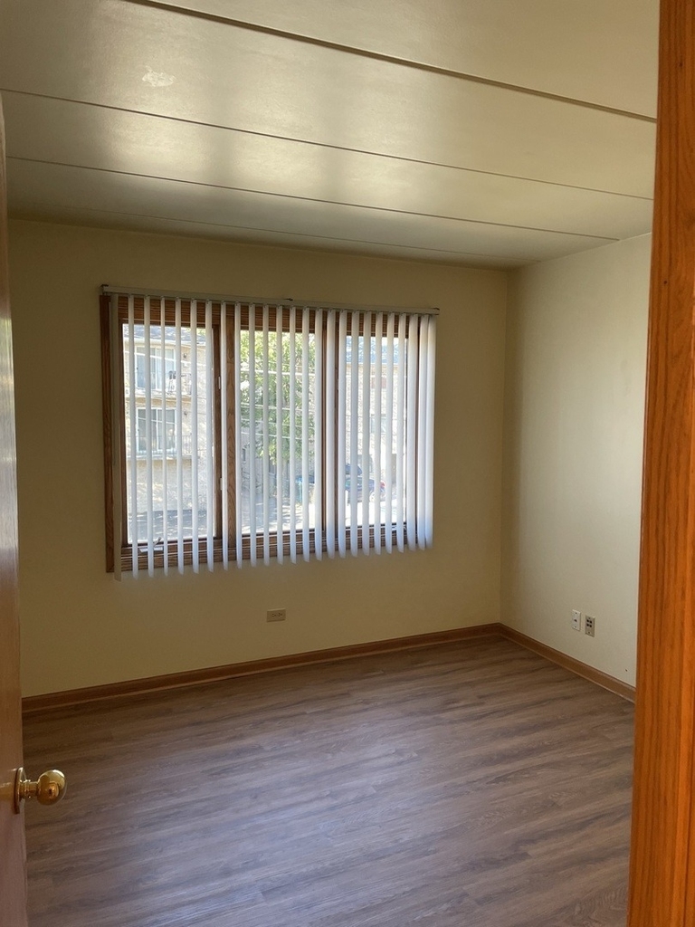 9532 Minnick Avenue - Photo 5